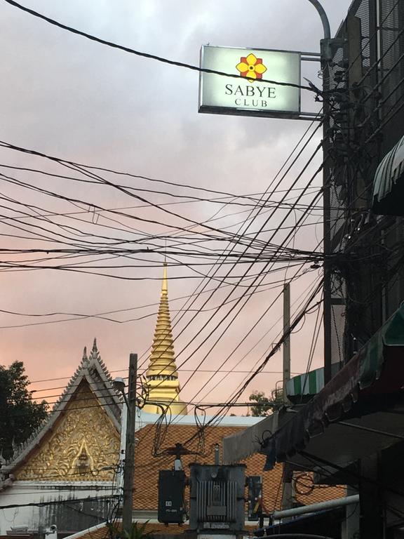 Sabye Club Hostel Bangkok Buitenkant foto